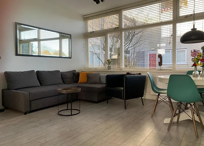 Amsterdam Beach Home 4